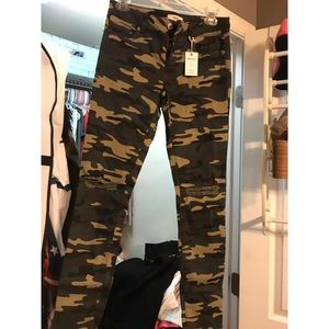 Camo jeggings